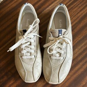 Keds Beige Vintage Leather Laceup Shoes